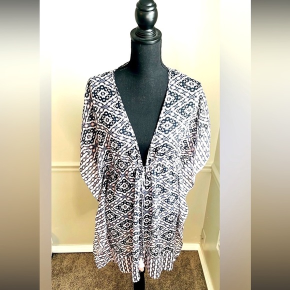 Jessica Simpson Other - JESSICA Simpson Sheer Deep V Neck Coverup Dress Size S